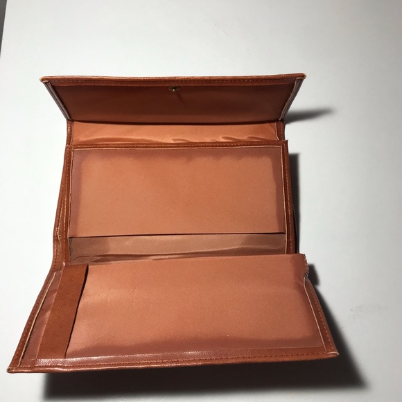 Princess Gardener Woman’s Wallet - Picture 5 of 8